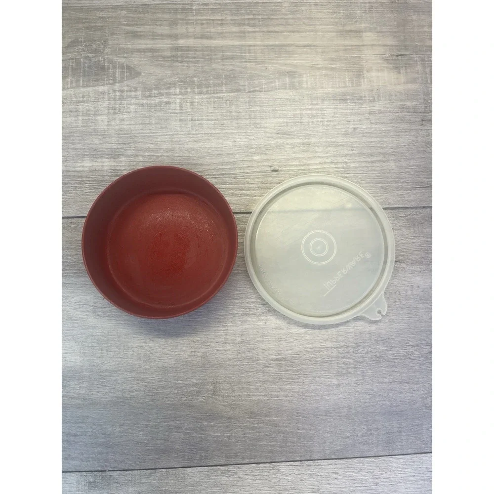Tupperware little maroon
